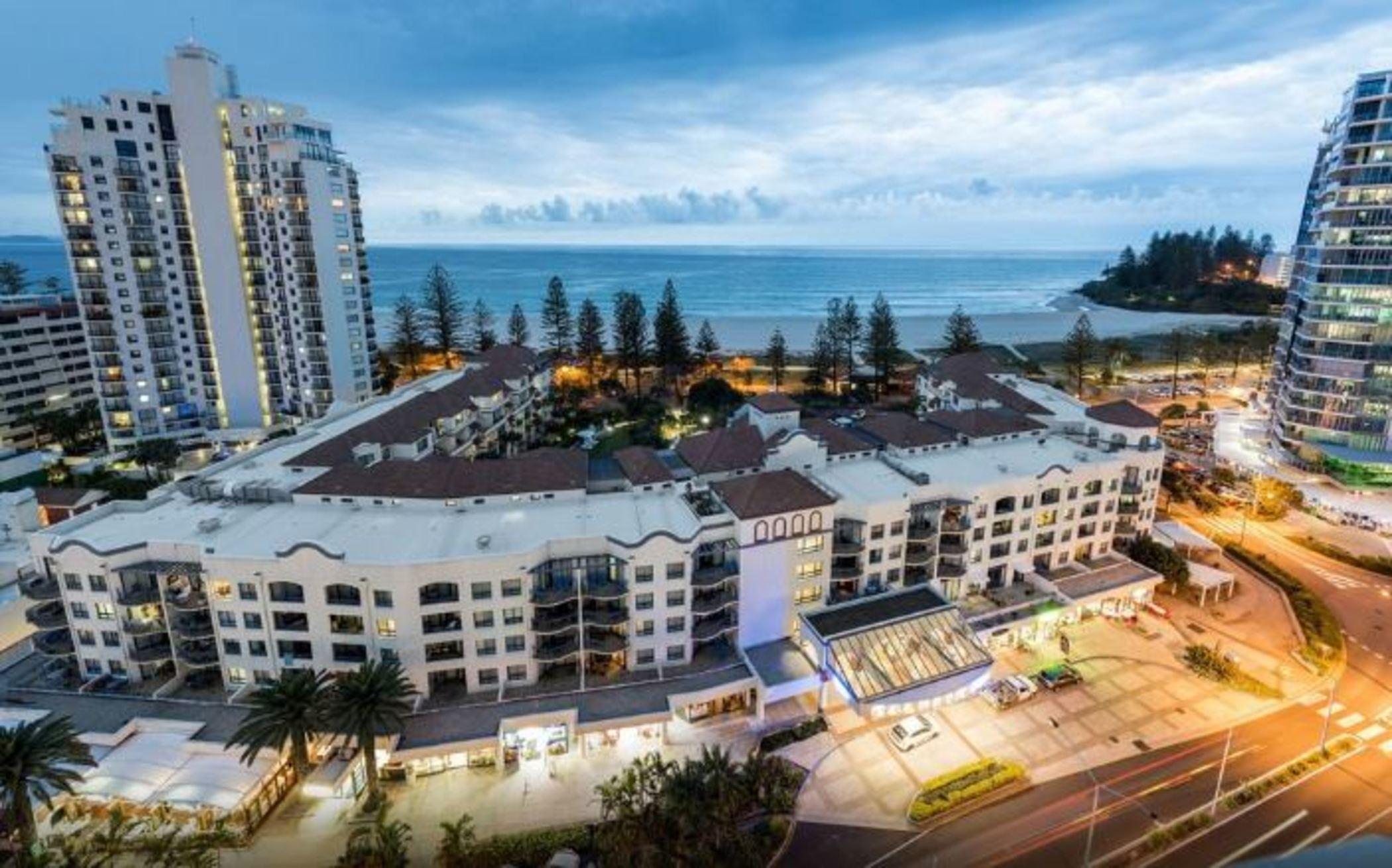 Oaks Gold Coast Calypso Plaza Suites Extérieur photo